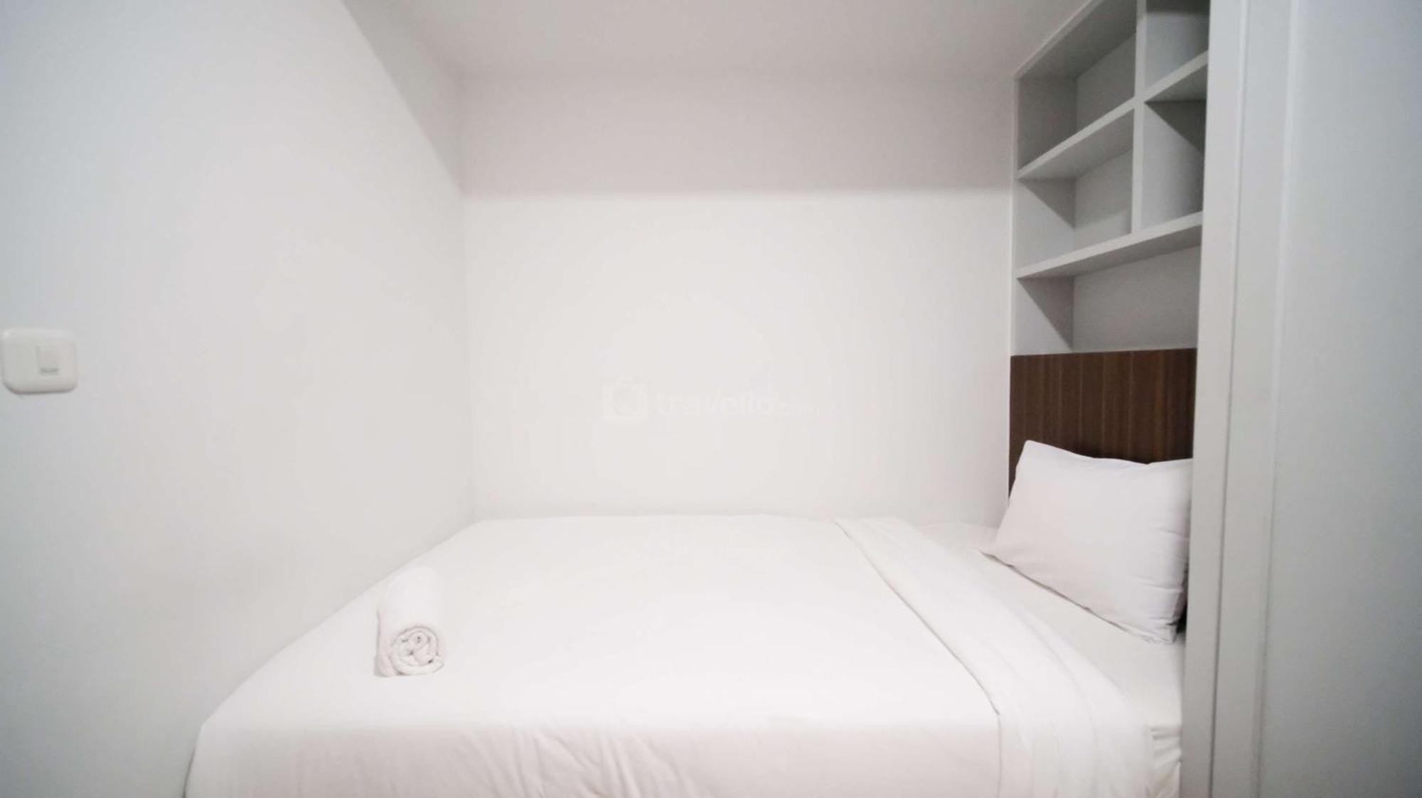 New And Homey 2br At Suncity By Travelio Apartemen Sidoarjo