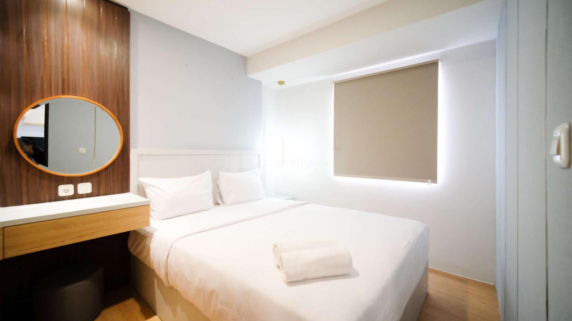 New And Homey 2br At Suncity By Travelio Sidoarjo